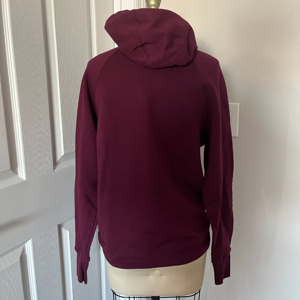 Champion Dark Berry Powerblend Logo Hoodie Cotton Blend Sweatshirt Athleisure M - Picture 2 of 7